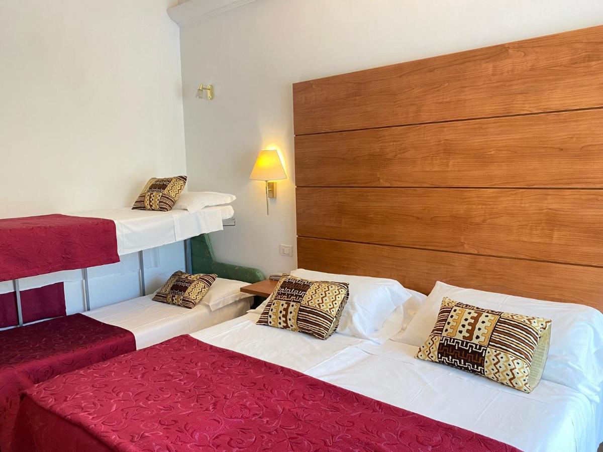 Hotel Villa Del Parco Rimini Extérieur photo